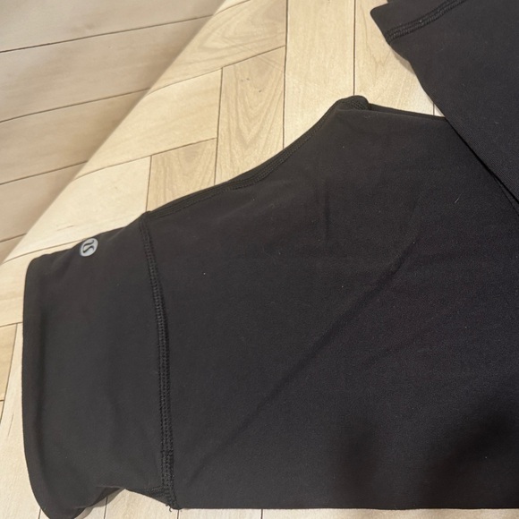 Lululemon women’s leggings size 4 - Picture 5 of 7